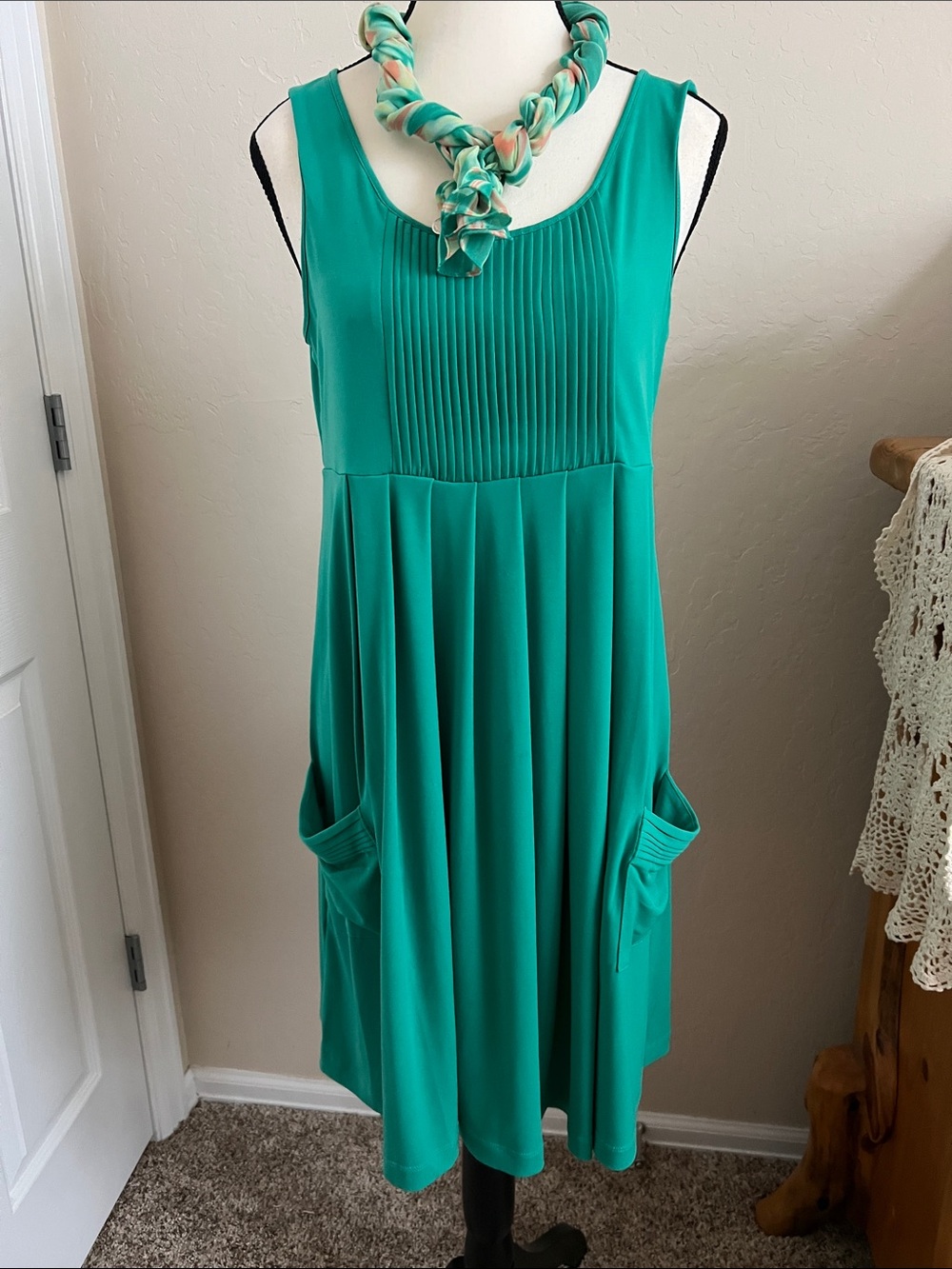 Calvin Klein Teal Sleeveless Pleated-Bodice Midi Dress